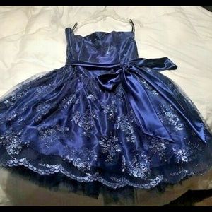 Jessica McClintock Gunne Sax EUC Junior size 11